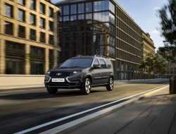 Стала известна дата начала производства обновленного Lada Largus