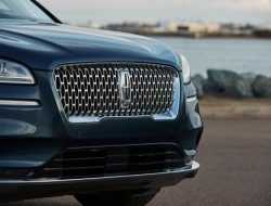 Стали известны сроки появления первого электрокара Lincoln