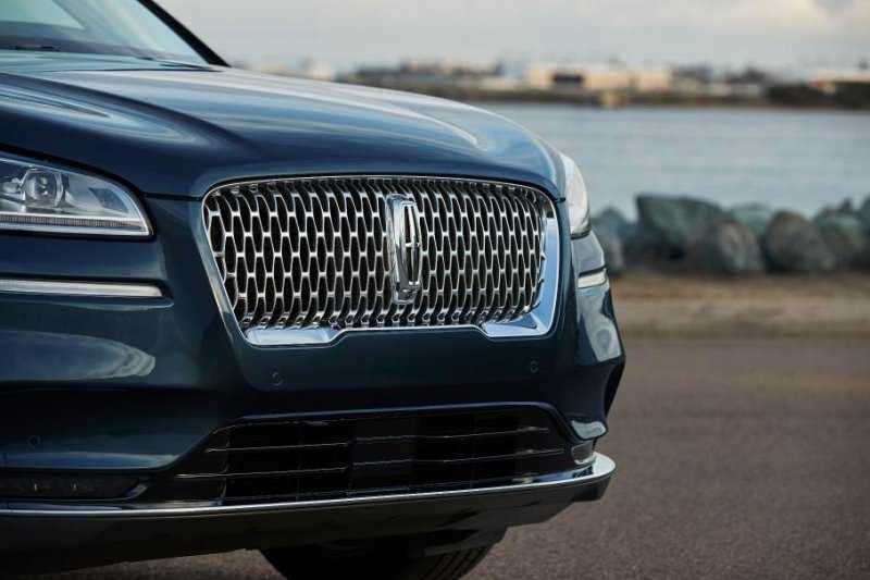 Стали известны сроки появления первого электрокара Lincoln