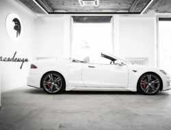 Tesla Model S превратили в роскошный кабриолет