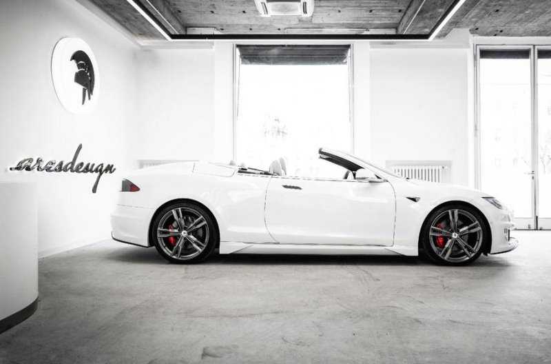 Tesla Model S превратили в роскошный кабриолет