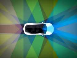Tesla поделится автопилотом с другими марками