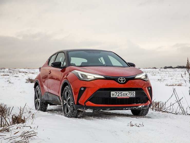Тест-драйв обновленной Toyota C-HR: выбираем лучшие версию и мотор