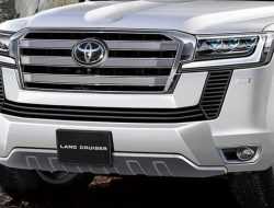 Toyota Land Cruiser нового поколения будет доступен для заказа уже весной
