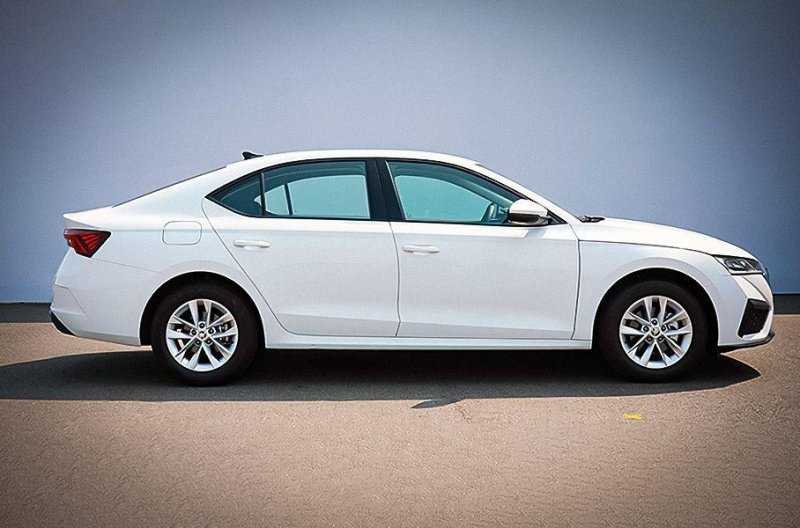 У Skoda Octavia появится длиннобазная версия