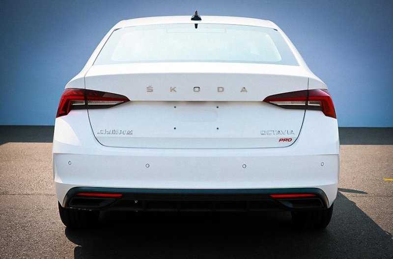 У Skoda Octavia появится длиннобазная версия