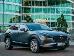 В России стартовали продажи кроссовера Mazda CX-30, который успел… подорожать