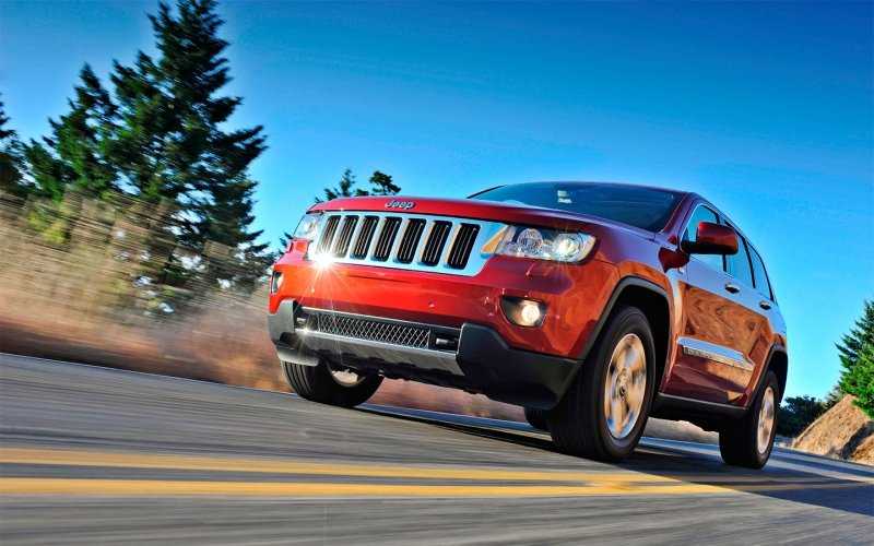 
            Jeep отзовет 7,5 тыс. внедорожников в России из-за риска остановки мотора
        