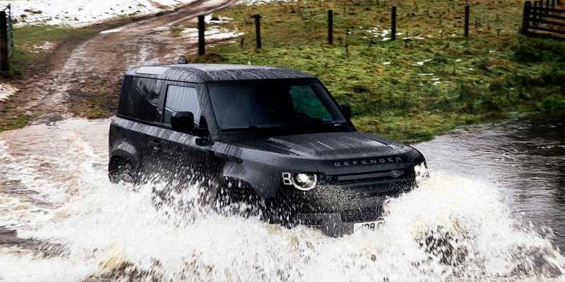 
            Land Rover выпустил самый мощный Defender нового поколения
        