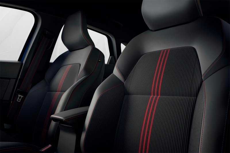 
            У Renault Captur появилась спортивная версия
        