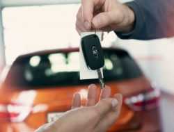 Дилеры сообщили о приостановке выдачи льготных автокредитов в России