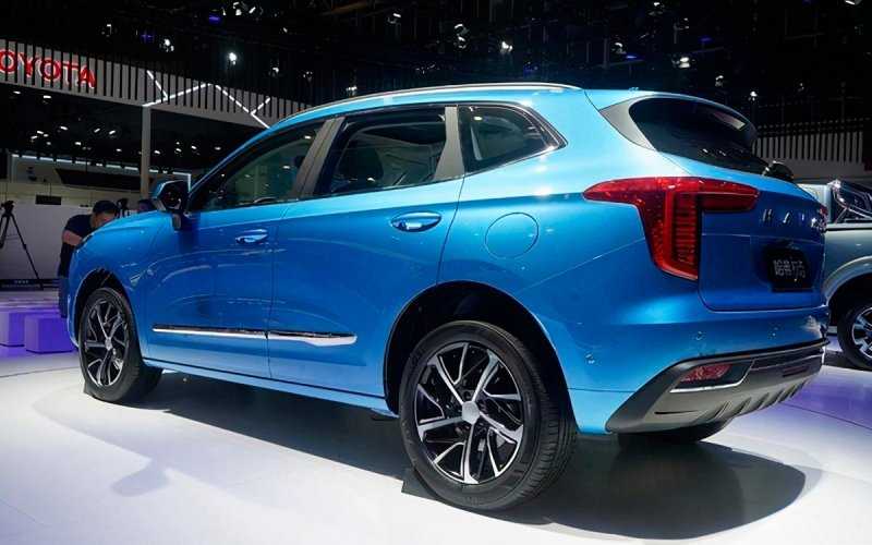 
            Стало известно название нового кроссовера Haval для России
        