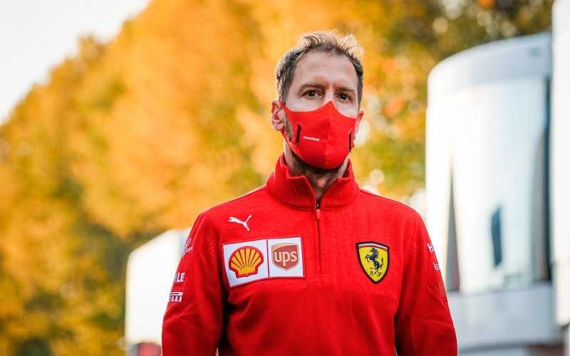 
            Чемпион &laquo;Формулы-1&raquo; решил распродать коллекцию спорткаров. Фото
        