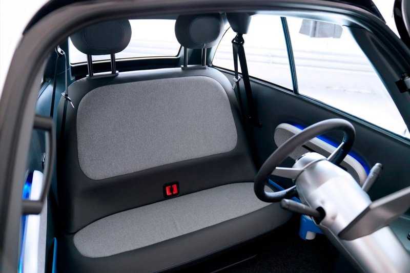 
            Швейцарцы выпустят копию микрокара BMW Isetta. Фото
        