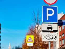 Москвичи стали реже пользоваться платной парковой