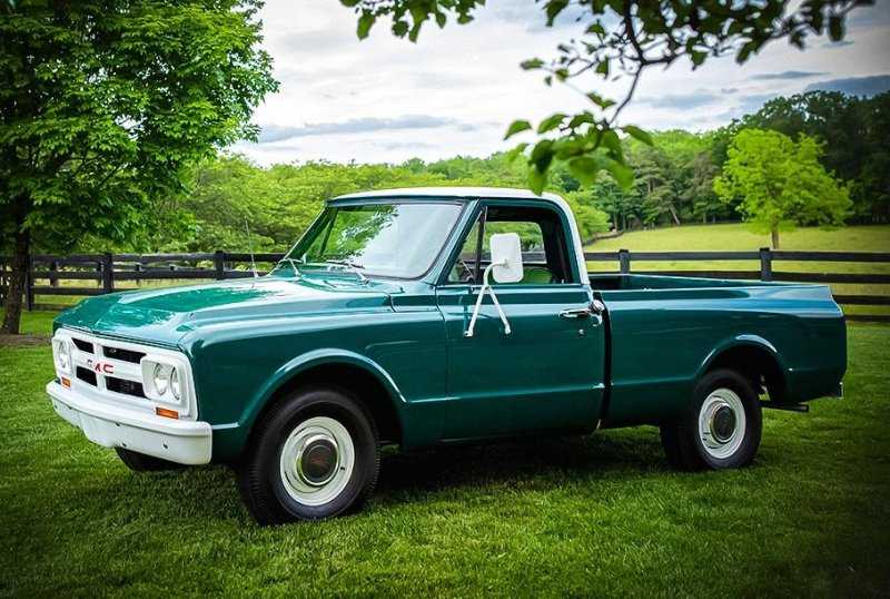 54-летний пикап GMC Элвиса Пресли пустят с молотка