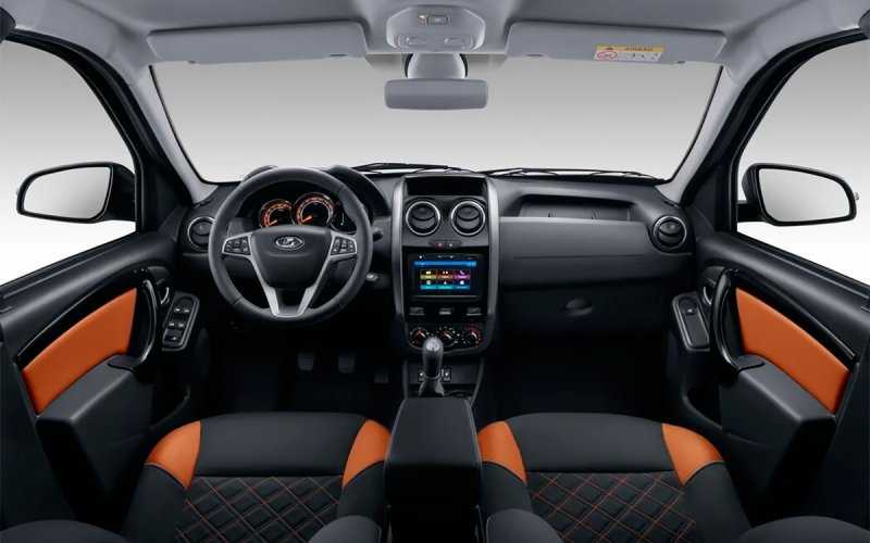 Универсал Lada Largus получил новый мотор и подорожал после рестайлинга