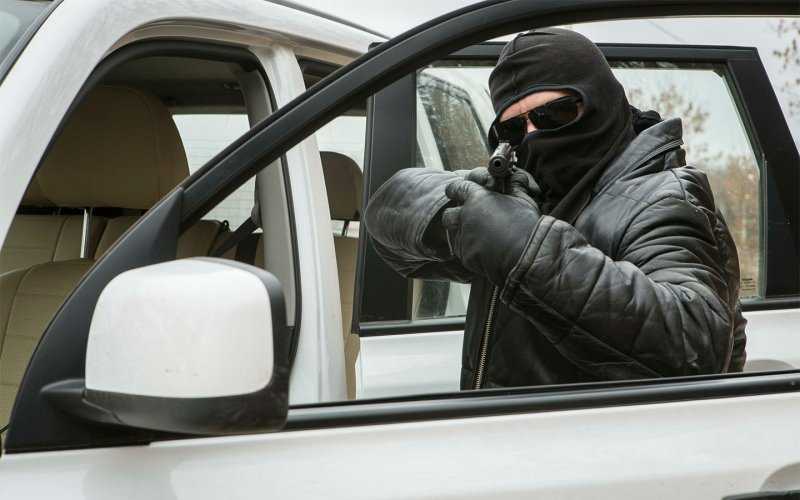 
            &laquo;Поравнялся со мной и начал палить&raquo;. Водители жалуются на стрельбу
        