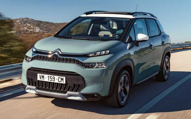 
            Citroen обновил компактный кроссовер C3 Aircross
        