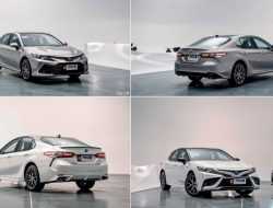 Toyota представила обновленную Camry