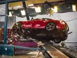 8 месяцев подготовки и 3 уничтоженных машины: как снимали сцену из нового «Форсажа» длиной 4 секунды