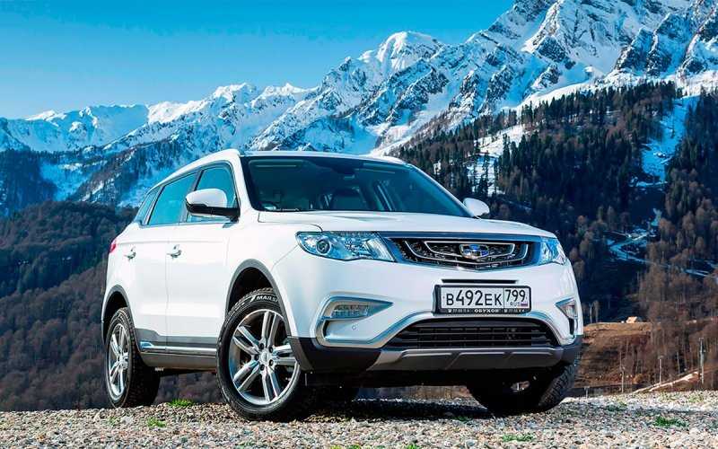 
            Geely отзовет более 18 тысяч кроссоверов в России из-за угрозы возгорания
        
