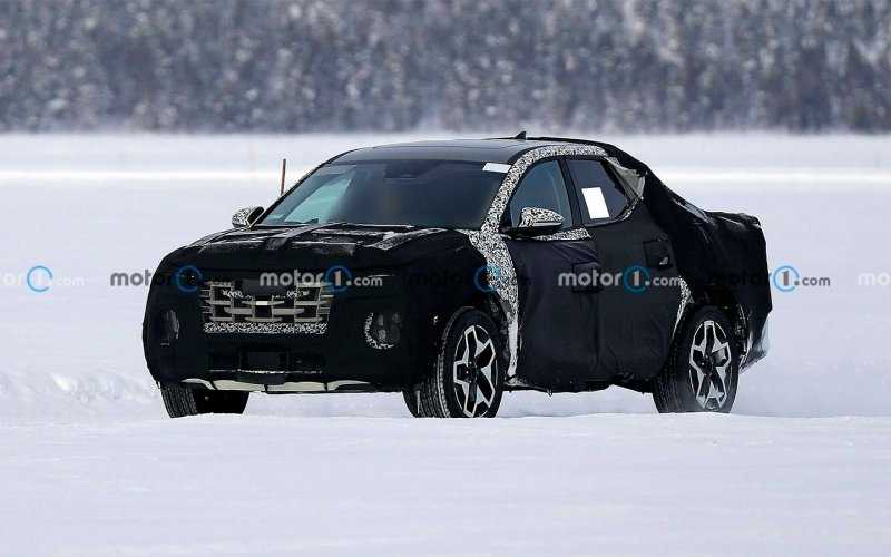 
            Первый пикап Hyundai испытали на замерзшем озере. Фото
        