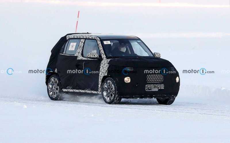 Самый маленький кроссовер Hyundai сфотографировали на испытаниях