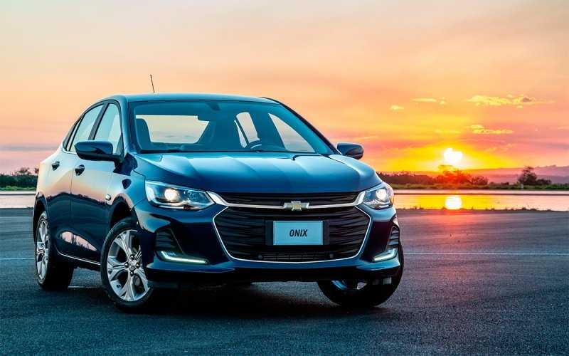 
            10 дешевых иномарок, которые понравились бы россиянам. Фото
        