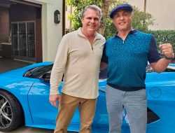 Сильвестр Сталлоне без очереди купил новый Chevrolet Corvette