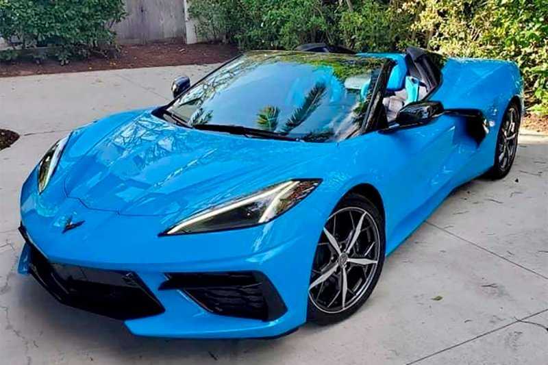 Сильвестр Сталлоне без очереди купил новый Chevrolet Corvette