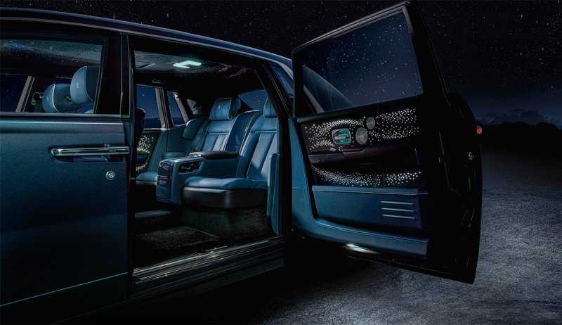 
            Rolls-Royce посвятил особый Phantom загадкам космоса и времени
        