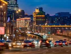 «Нужно убрать ненаказуемые +20 км/ч». Что будет со скоростным режимом