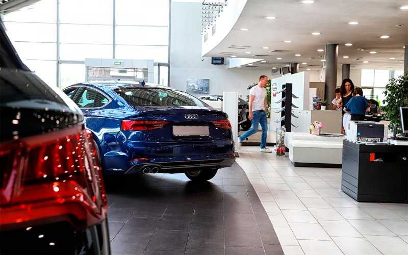 
            &laquo;Больше всего подорожают иномарки&raquo;. Цены на машины перепишут в марте
        