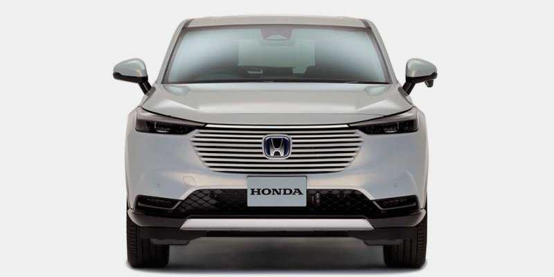 
            Honda представила кроссовер HR-V нового поколения
        