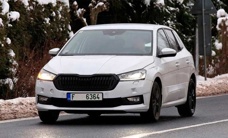 
            Land Cruiser 300, дешевый Volkswagen и другие. Главные премьеры весны
        