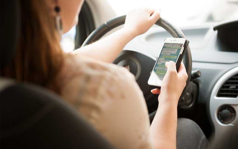 
            Как не получить штраф с камеры за телефон. Водителям все объяснили
        