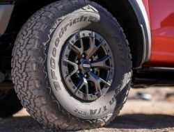 Ford вынужден был дорабатывать конвейер из-за шин нового F-150