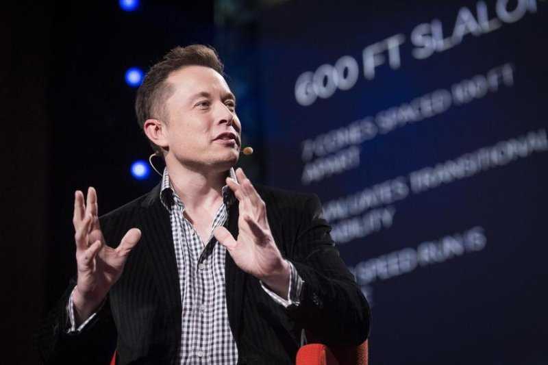 Илон Маск назвал худший момент для покупки нового автомобиля