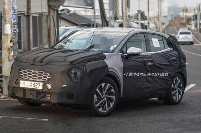 Kia Sportage нового поколения: появилась первая фотография салона