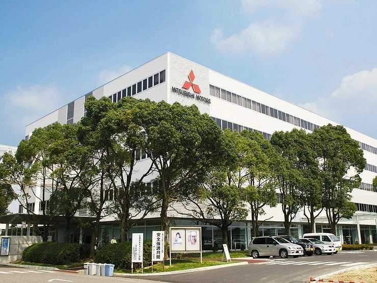 Mitsubishi приступила к выпуску абсолютно нового Outlander