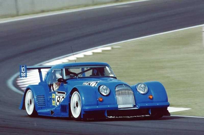 Morgan выпустит ограниченную серию спорткаров Plus 8 GTR