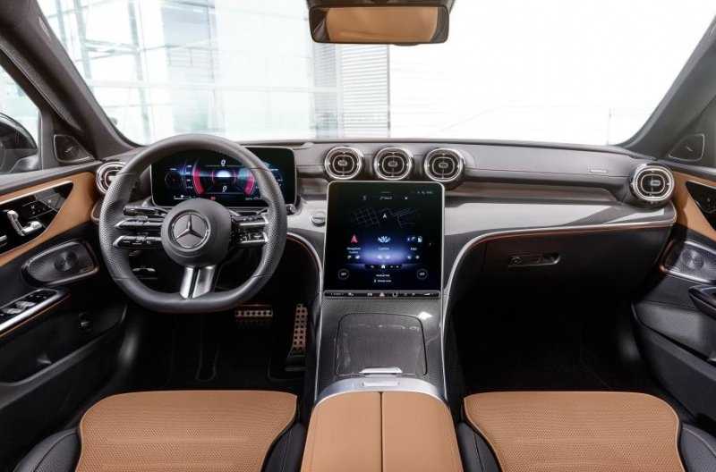 Новый Mercedes-Benz C-Класса приедет в Россию без дизеля