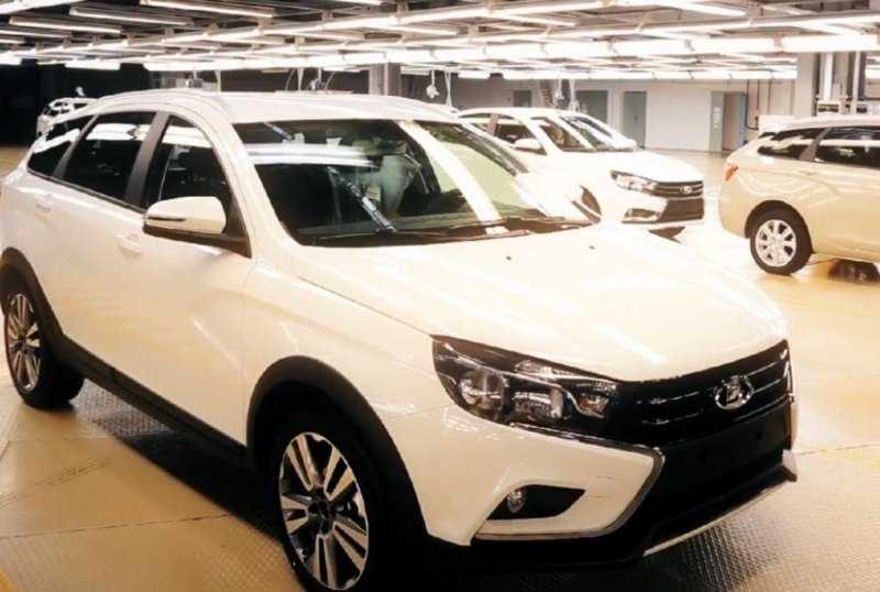 Появилась первая фотография Lada Granta c &laquo;Яндекс.Авто&raquo;