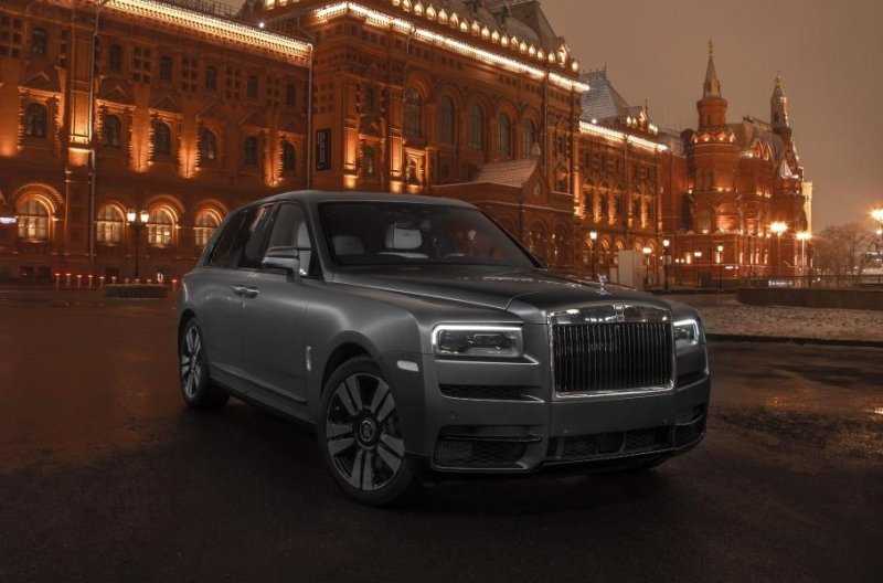 Появились фотографии ограниченной серии Rolls-Royce Cullinan, посвященной горам России