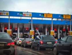 Проезд по дорогам Москвы и Подмосковья все-таки сделают платным