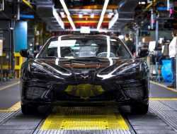 Производство нового Chevrolet Corvette приостановили в пятый раз