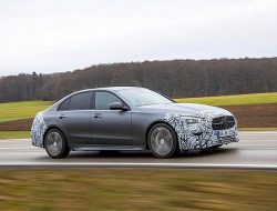Раскрыта дата премьеры новейшего Mercedes-Benz C-класса