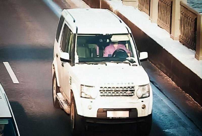 Россиян начали штрафовать за непристегнутый ремень, если его не видно на темной одежде