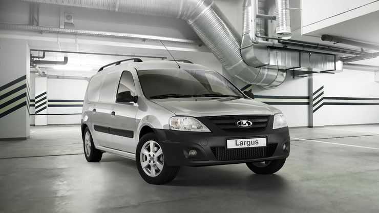 Российские продажи легких коммерческих автомобилей упали на 5,7%